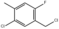 1-chloro-5-(chloromethyl)-4-fluoro-2-methylbenzene Struktur