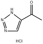 1-(1H-1,2,3-triazol-4-yl)ethan-1-one hydrochloride 化学構造式