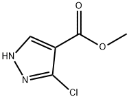 Methyl 3-chloro-1H-pyrazole-4-carboxylate 化学構造式