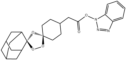 Dispiro[cyclohexane-1,3'-[1,2,4]trioxolane-5',2''-tricyclo[3.3.1.13,7]decane]-4-acetic acid, 1H-benzotriazol-1-yl ester, cis- 化学構造式