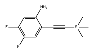 Benzenamine, 4,5-difluoro-2-[2-(trimethylsilyl)ethynyl]- 化学構造式