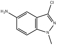 3-Chloro-1-methyl-1H-indazol-5-amine 化学構造式