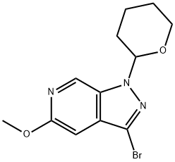 3-Bromo-5-methoxy-1-(tetrahydro-2H-pyran-2-yl)-1H-pyrazolo[3,4-c]pyridine 化学構造式