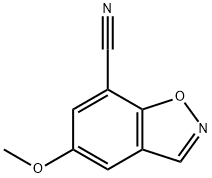 5-methoxy-1,2-benzoxazole-7-carbonitrile Struktur