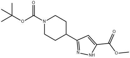 1-Piperidinecarboxylic acid, 4-[5-(methoxycarbonyl)-1H-pyrazol-3-yl]-, 1,1-dimethylethyl ester Struktur