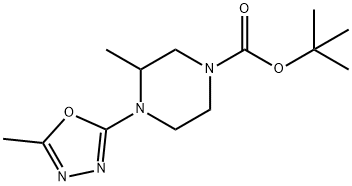 tert-Butyl 3-methyl-4-(5-methyl-1,3,4-oxadiazol-2-yl)piperazine-1-carboxylate 化学構造式