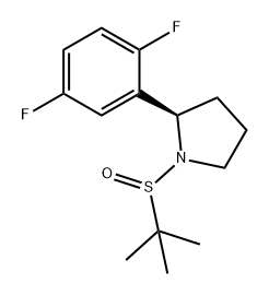 Pyrrolidine, 2-(2,5-difluorophenyl)-1-[(1,1-dimethylethyl)sulfinyl]-, (2R)- Struktur