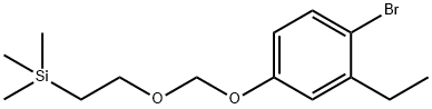 Benzene, 1-bromo-2-ethyl-4-[[2-(trimethylsilyl)ethoxy]methoxy]- 化学構造式