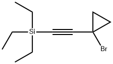 [2-(1-bromocyclopropyl)ethynyl]triethylsilane 化学構造式