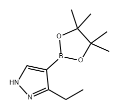 1H-Pyrazole, 3-ethyl-4-(4,4,5,5-tetramethyl-1,3,2-dioxaborolan-2-yl)- 化学構造式