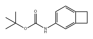 Carbamic acid, N-bicyclo[4.2.0]octa-1,3,5-trien-3-yl-, 1,1-dimethylethyl ester Struktur
