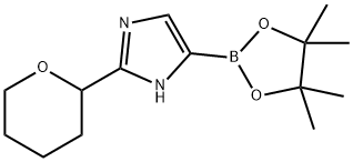 1H-Imidazole, 2-(tetrahydro-2H-pyran-2-yl)-5-(4,4,5,5-tetramethyl-1,3,2-dioxaborolan-2-yl)- Structure