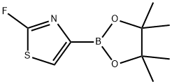 Thiazole, 2-fluoro-4-(4,4,5,5-tetramethyl-1,3,2-dioxaborolan-2-yl)- 化学構造式