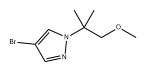 1H-Pyrazole, 4-bromo-1-(2-methoxy-1,1-dimethylethyl)- 化学構造式