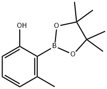Phenol, 3-methyl-2-(4,4,5,5-tetramethyl-1,3,2-dioxaborolan-2-yl)- Struktur