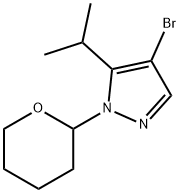1H-Pyrazole, 4-bromo-5-(1-methylethyl)-1-(tetrahydro-2H-pyran-2-yl)- Struktur