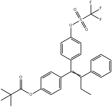 Propanoic acid, 2,2-dimethyl-, 4-[2-phenyl-1-[4-[[(trifluoromethyl)sulfonyl]oxy]phenyl]-1-buten-1-yl]phenyl ester Struktur