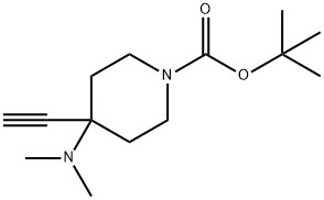 tert-butyl 4-(dimethylamino)-4-ethynylpiperidine-1-carboxylate Struktur