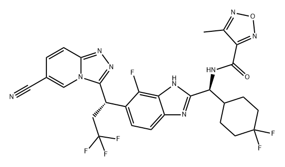 1,2,5-Oxadiazole-3-carboxamide, N-[(S)-[6-[(1S)-1-(6-cyano-1,2,4-triazolo[4,3-a]pyridin-3-yl)-3,3,3-trifluoropropyl]-7-fluoro-1H-benzimidazol-2-yl](4,4-difluorocyclohexyl)methyl]-4-methyl- 化学構造式