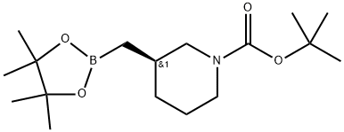 1-Piperidinecarboxylic acid, 3-[(4,4,5,5-tetramethyl-1,3,2-dioxaborolan-2-yl)methyl]-, 1,1-dimethylethyl ester, (3R)- Struktur
