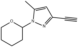 3-Ethynyl-5-methyl-1-(tetrahydro-2H-pyran-2-yl)-1H-pyrazole 化学構造式