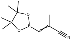 2-Propenenitrile, 2-methyl-3-(4,4,5,5-tetramethyl-1,3,2-dioxaborolan-2-yl)- Struktur