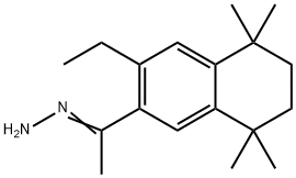 (1E)-[1-(3-Ethyl-5,5,8,8-tetramethyl-5,6,7,8-tetrahydronaphthalen-2-yl)ethylidene]hydrazine 化学構造式