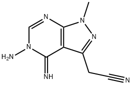 2-(5-Amino-4-imino-1-methyl-4,5-dihydro-1H-pyrazolo[3,4-d]pyrimidin-3-yl)acetonitrile 化学構造式