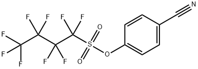 1-Butanesulfonic acid, 1,1,2,2,3,3,4,4,4-nonafluoro-, 4-cyanophenyl ester Struktur