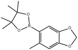 4,4,5,5-tetramethyl-2-(6-methylbenzo[d][1,3]dioxol-5-yl)-1,3,2-dioxaborolane Struktur