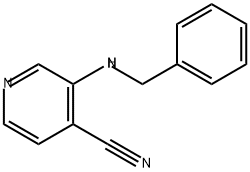 3-(benzylamino)pyridine-4-carbonitrile 化学構造式