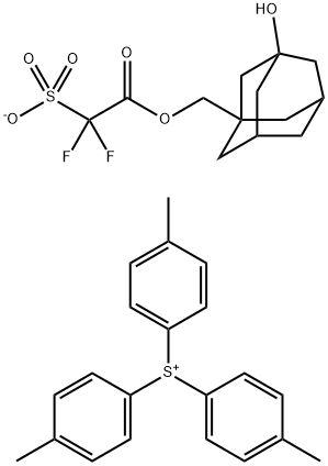 Tris(4-methylphenyl)sulfonium salt with 1-[(3-hydroxytricyclo[3.3.1.13,7]dec-1-yl)methyl] 2,2-difluoro-2-sulfoacetate(1:1) Struktur