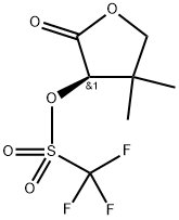 Methanesulfonic acid, 1,1,1-trifluoro-, (3R)-tetrahydro-4,4-dimethyl-2-oxo-3-furanyl ester Struktur