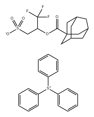 Sulfonium, triphenyl-, salt with 2,2,2-trifluoro-1-(sulfomethyl)ethyl tricyclo[3.3.1.13,7]decane-1-carboxylate (1:1) Struktur