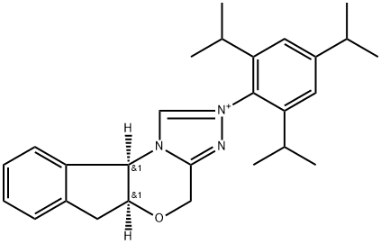 4H,6H-Indeno[2,1-b][1,2,4]triazolo[4,3-d][1,4]oxazinium, 5a,10b-dihydro-2-[2,4,6-tris(1-methylethyl)phenyl]-, (5aS,10bR)-|