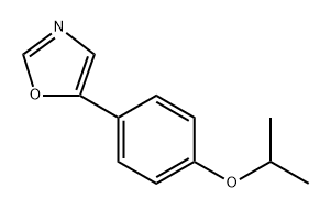 5-(4-Isopropoxyphenyl)oxazole 结构式