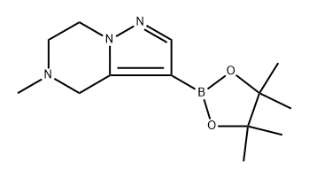 5-Methyl-3-(4,4,5,5-tetramethyl-1,3,2-dioxaborolan-2-yl)-6,7-dihydro-4H-pyrazolo[1,5-a]pyrazine 化学構造式