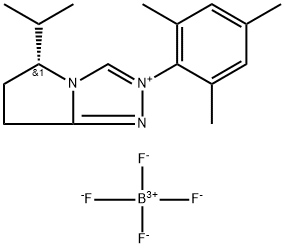 (R)-5-异丙基-2-均三甲苯基-6,7-二氢-5H-吡咯并[2,1-C][1,2,4]三唑-2-鎓 四氟硼酸盐 结构式