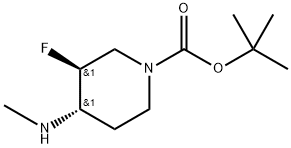 tert-Butyl (3S,4S)-3-fluoro-4-(methylamino)piperidine-1-carboxylate 化学構造式