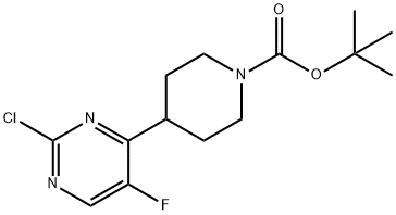 tert-Butyl-4-(2-chloro-5-fluoropyriMidin-4-yl)piperidin-1-carboxylate 化学構造式