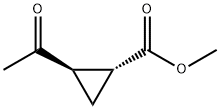 Cyclopropanecarboxylic acid, 2-acetyl-, methyl ester, (1R-trans)- (9CI) Struktur