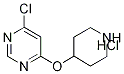 4-Chloro-6-(piperidin-4-yloxy)-pyriMidine hydrochloride, 98+% C9H13Cl2N3O, MW: 250.12 Struktur