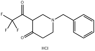 1-Benzyl-3-(2,2,2-trifluoro-acetyl)piperidin-4-one HCl Struktur