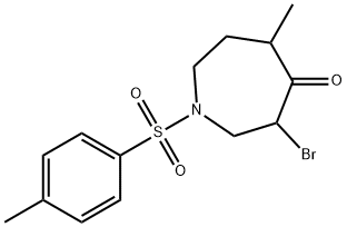4H-Azepin-4-one, 3-broMohexahydro-5-Methyl-1-[(4-Methylphenyl)sulfonyl]-|3-溴-5-甲基-1-甲苯磺酰氮杂环庚-4-酮