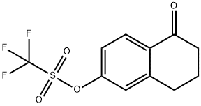 Methanesulfonic acid, 1,1,1-trifluoro-, 5,6,7,8-tetrahydro-5-oxo-2-naphthalenyl ester Struktur