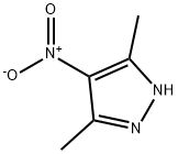 3,5-ジメチル-4-ニトロピラゾール 化学構造式