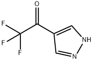 2,2,2-トリフルオロ-1-(1H-ピラゾール-4-イル)エタノン 化学構造式