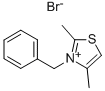2,4-DIMETHYL-3-BENZYL-THIAZOLIUM BROMIDE 化学構造式