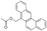 (テトラフェン-7-イル)メチル アセタート 化学構造式