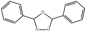3,5-ジフェニル-1,2,4-トリオキソラン 化学構造式